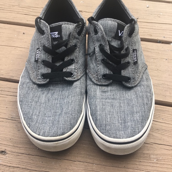 size 6 kids vans